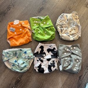 Bundle lot of 5-6 cloth diapers